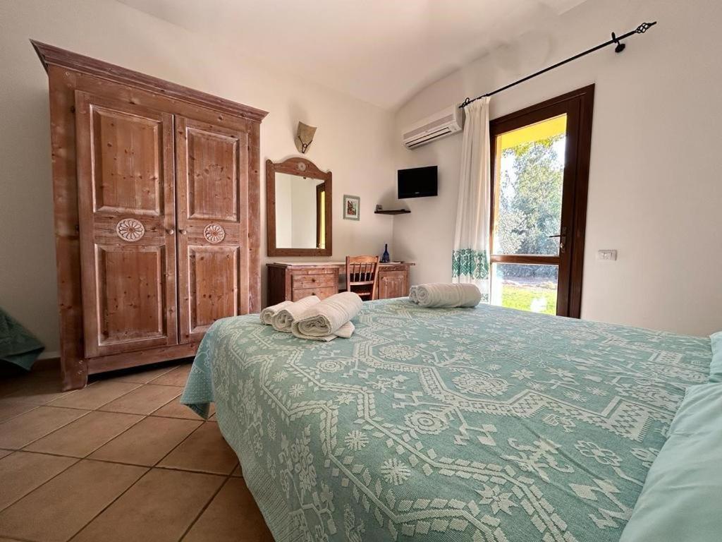 Hotel I Menhirs Annunziata  Buitenkant foto