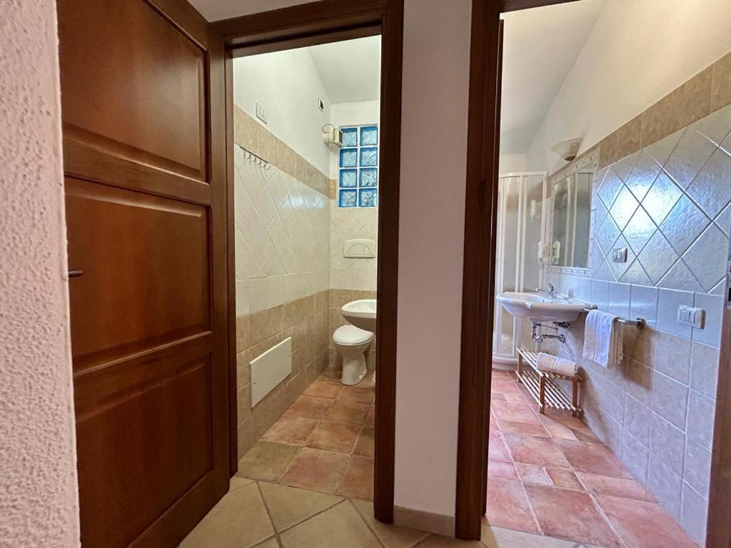 Hotel I Menhirs Annunziata  Buitenkant foto